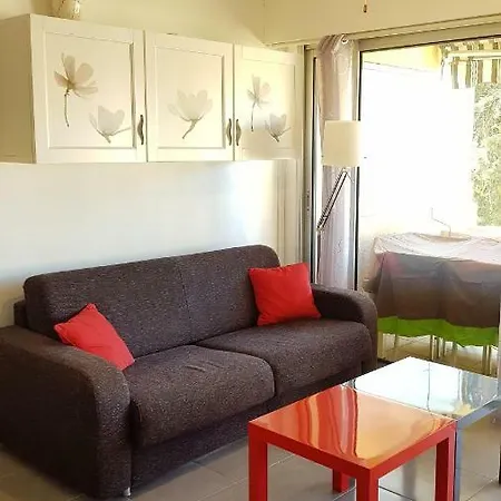 Boost Your Immo Le Brusc Les Jardins Du Soleil 43 شقة